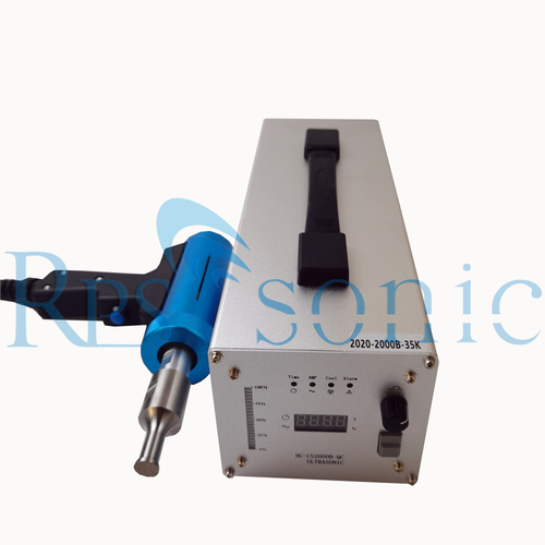 Latest company news about Principle and advantages of ultrasonic handheld spot welding machine
