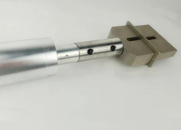 20khz Ultrasonic Converter With Steel Horn For Ultrasonic Sealing Packing Machine 0