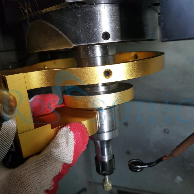 CNC 20Khz Ultrasonic Machining Machine For Honeycomb Cutting Drilling 0