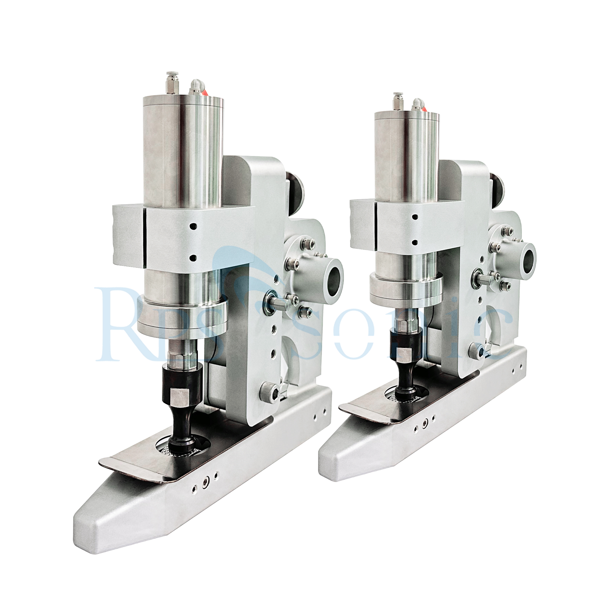 Nonwoven Ultrasonic Fabric Cutting Machine With Titanium Blade 40Khz 300W