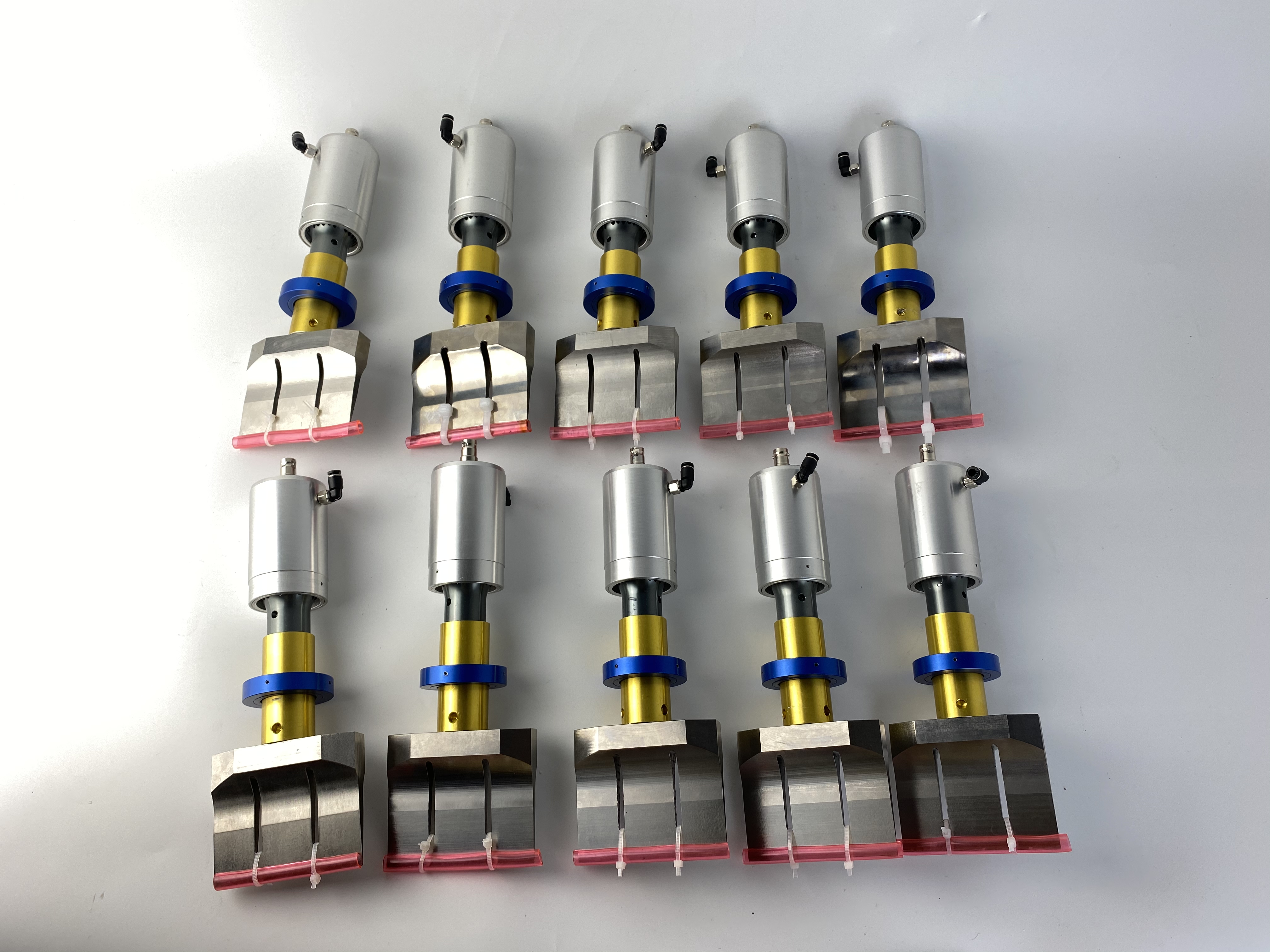 ultrasonic rubber cutting