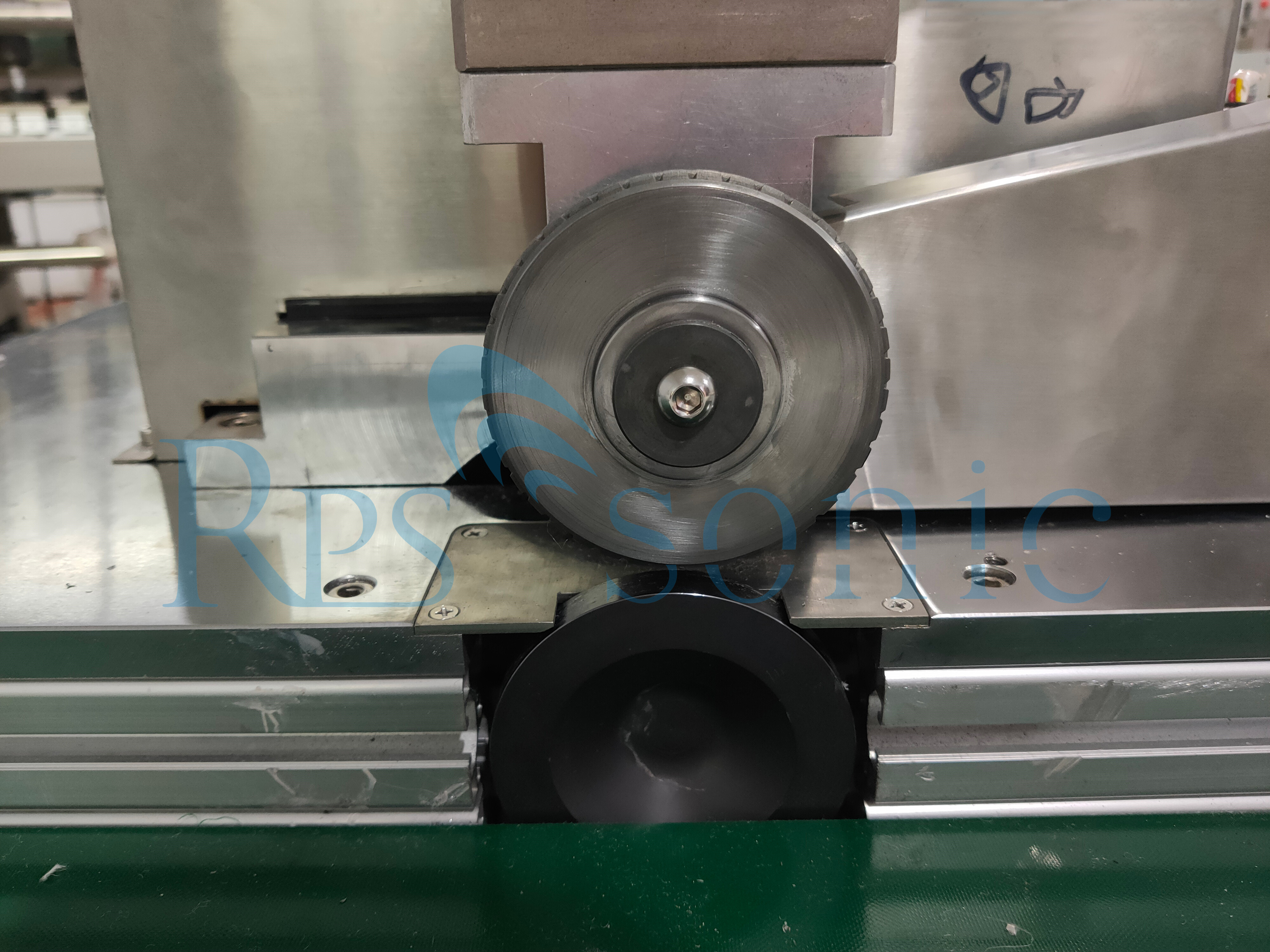 20kHz 2000w Ultrasonic Welding Machine For Pleated Filter